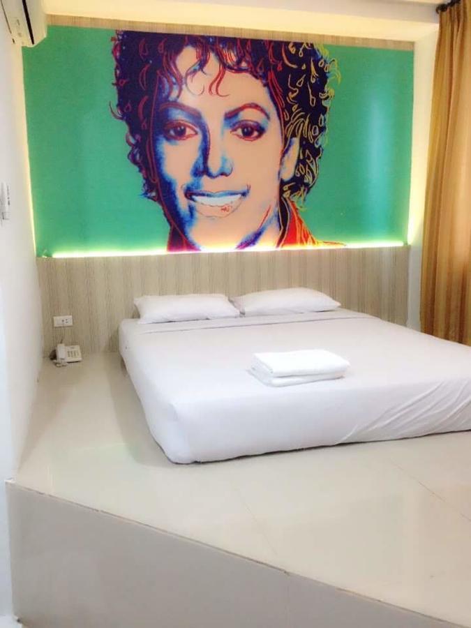 Hôtel Wisma Asiatique à Pekanbaru Extérieur photo